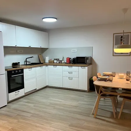 Lady Di Apartment Makarska Exterior photo