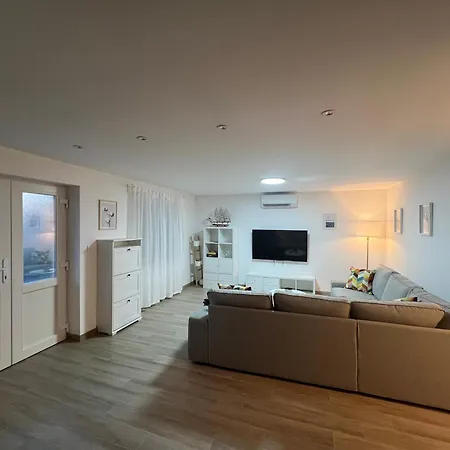 Lady Di Apartment Makarska Exterior photo